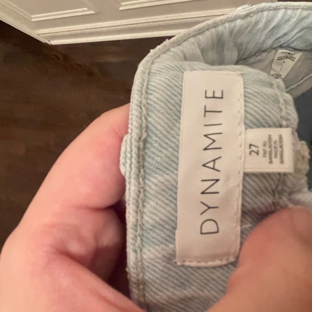 Denim Pleat detail shorts - Picture 4 of 4